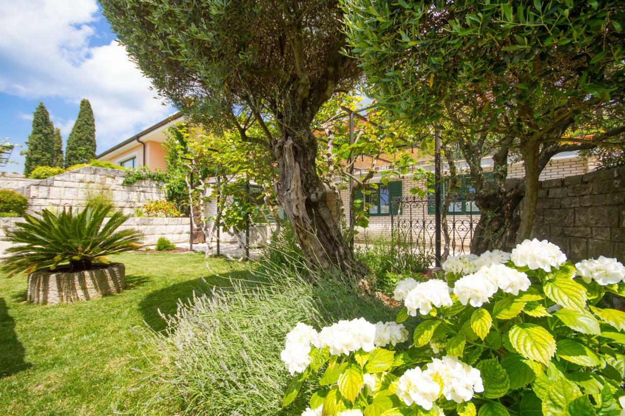 Apartments Kolenc Portoroz Bagian luar foto